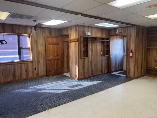 Listing Image #2 - Others for sale at 74 Palomba Drive G, Enfield CT 06082