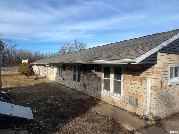 Listing Image #3 - Others for sale at 19051 13th Street, Fulton IL 61252