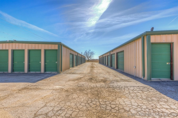 Listing Image #1 - Others for sale at 14620 S 417th EastAvenue, Coweta OK 74429