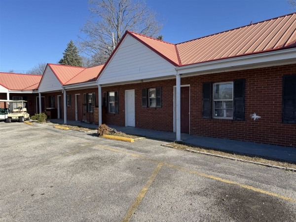 Listing Image #3 - Others for sale at 500 Happy Valley Road, Glasgow KY 42141