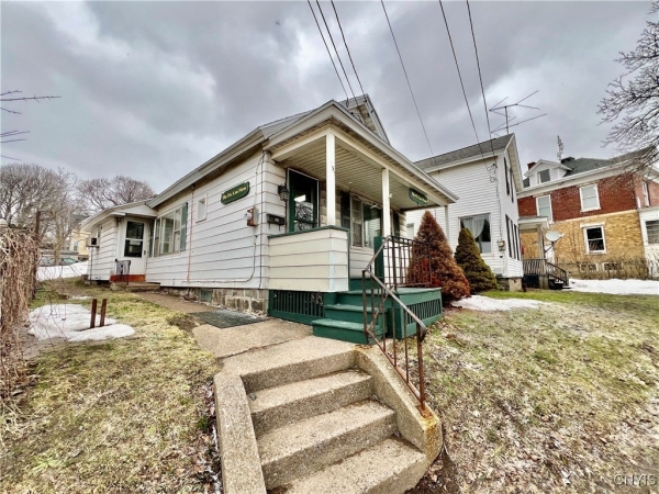 Listing Image #2 - Others for sale at 157 W Bridge Street, Oswego NY 13126