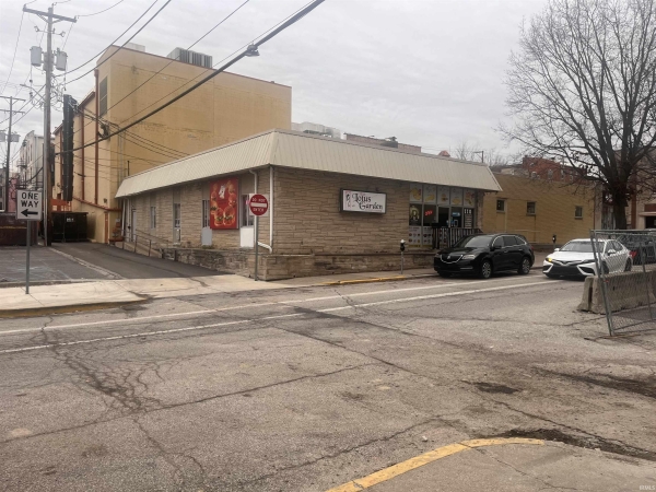 Listing Image #3 - Retail for sale at 110 S Washington Street, Bloomington IN 47408