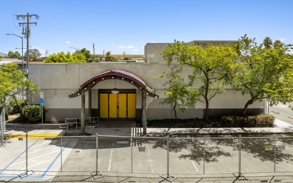 Listing Image #2 - Retail for sale at 2265 Cleveland Avenue 1135 W. Steele Lane, Santa Rosa CA 95401