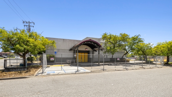 Listing Image #3 - Retail for sale at 2265 Cleveland Avenue 1135 W. Steele Lane, Santa Rosa CA 95401
