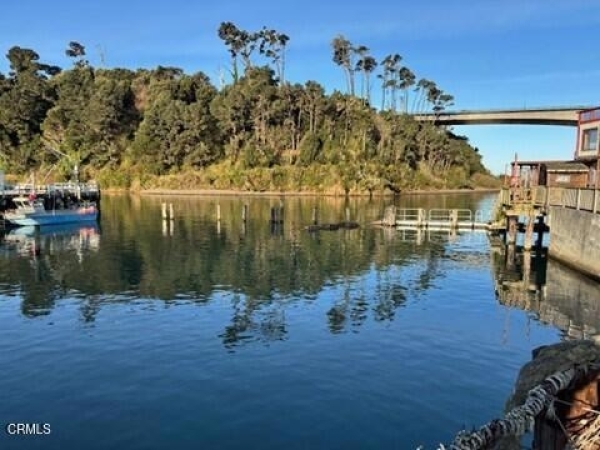 Listing Image #2 - Land for sale at 323 Harbor Drive, Fort Bragg CA 95437