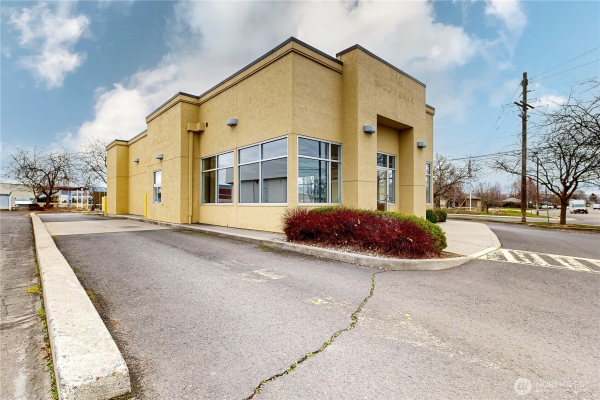Listing Image #1 - Industrial for sale at 202 N Wilbur Avenue, Walla Walla WA 99362