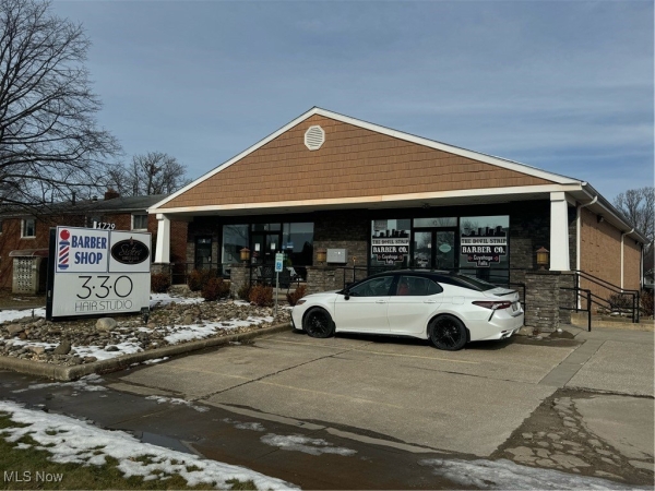 Listing Image #1 - Others for sale at 1727 Portage Trail, Cuyahoga Falls OH 44223
