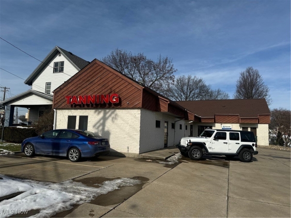 Listing Image #2 - Others for sale at 1107 Portage  Trail, Cuyahoga Falls OH 44223
