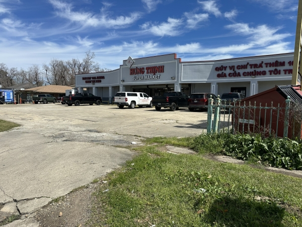 Listing Image #1 - Retail for sale at 1134 MARQUE ANNE DR, Baton Rouge LA 70815