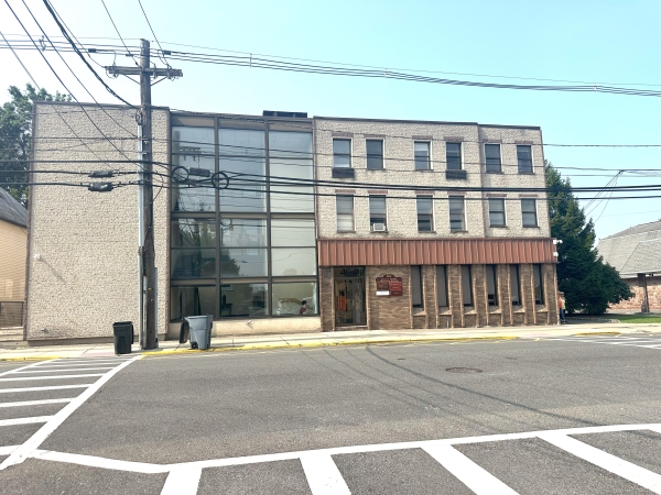 Listing Image #2 - Office for sale at 464-470 Valley Brook Ave Unit 6, Bergen, Lyndhurst Township NJ 07071