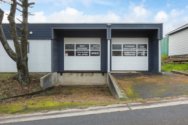 Listing Image #2 - Others for sale at 5280 NE SHELL WORLD PL, Newport OR 97365