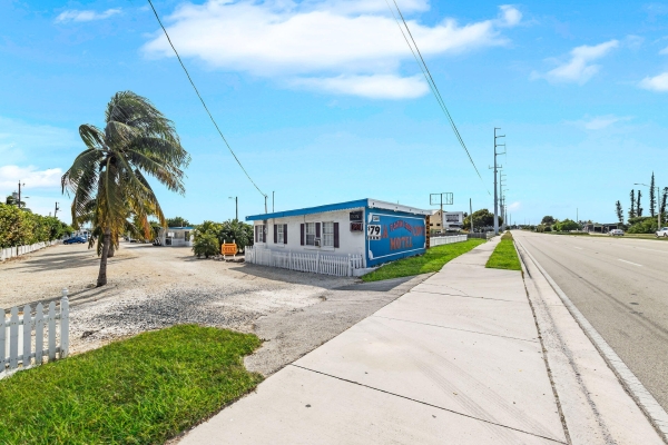 Listing Image #2 - Industrial for sale at 12685 Overseas Highway, MARATHON FL 33050