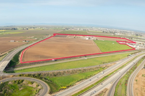 Listing Image #3 - Land for sale at 1515 E Mission Avenue, Merced CA 95341