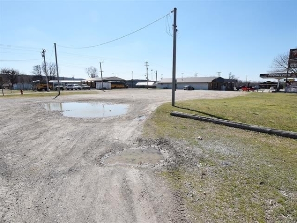 Listing Image #2 - Others for sale at W Main Street, Hulbert OK 74441