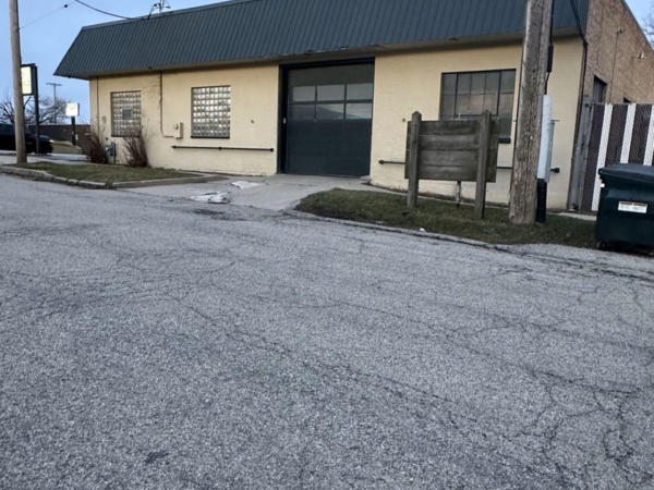 Listing Image #1 - Retail for sale at 3331 W Elm (Rt 120) Street, McHenry IL 60050