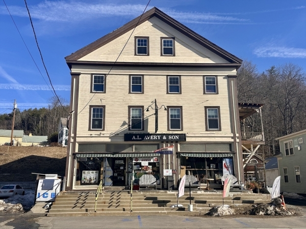Listing Image #1 - Retail for sale at 127 Main St, Charlemont MA 01339