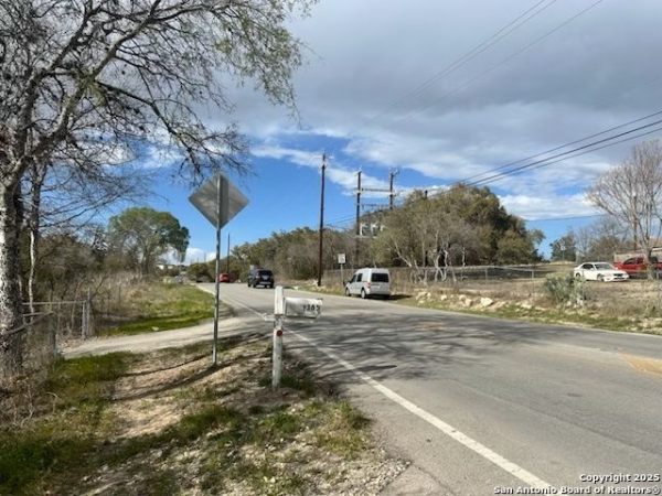 Listing Image #3 - Industrial for sale at 1365 Grosenbacher, San Antonio TX 78245