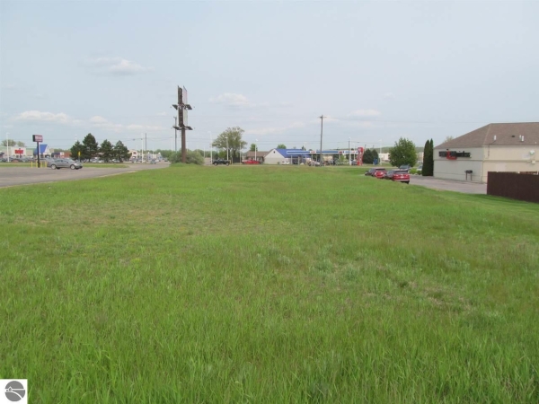 Listing Image #1 - Land for sale at S Mackinaw Trail, Cadillac MI 49601