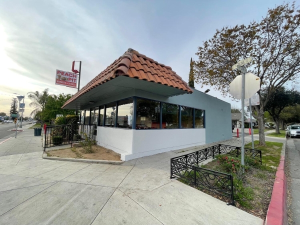 Listing Image #3 - Others for sale at 555 E Olive Avenue, Fresno CA 93728