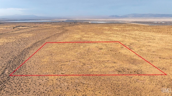Listing Image #2 - Land for sale at APN 0496-051-09 Hinkley, CA, Hinkley CA 92347