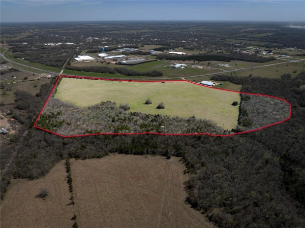 Listing Image #2 - Others for sale at 002 TBD Hwy 82, Clarksville TX 75426