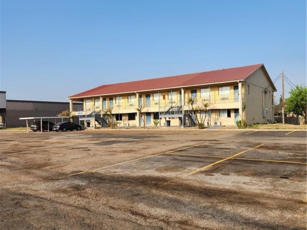 Listing Image #2 - Hotel for sale at 2418 S Cage Blvd, Pharr TX 78572