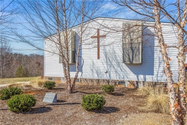Listing Image #3 - Others for sale at 1255 Mountain View Road, King NC 27021