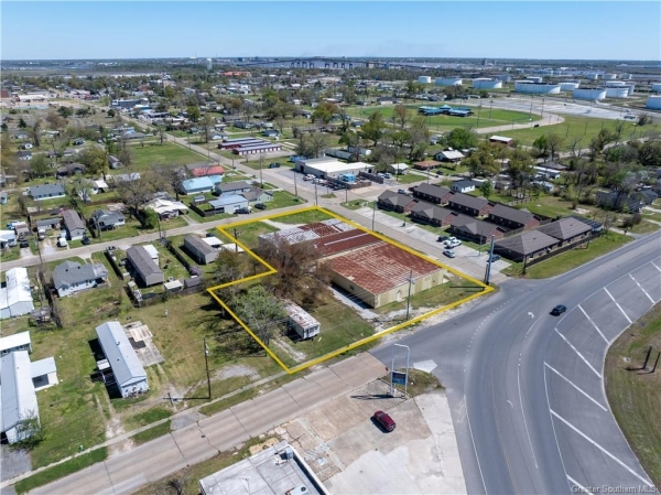 Listing Image #1 - Others for sale at 1604 Mckinley Street, Westlake LA 70669