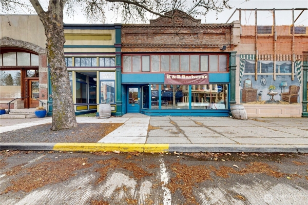 Listing Image #1 - Industrial for sale at 232 E Main Street, Dayton WA 99328