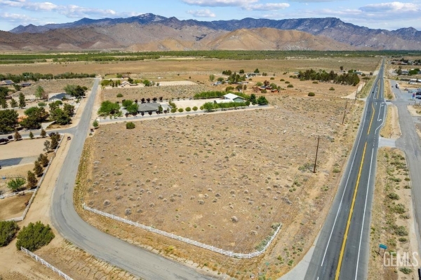 Listing Image #3 - Land for sale at 1 Ford St. APN 425-101-20, Lake Isabella CA 93240