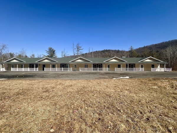 Listing Image #1 - Retail for sale at 1105 Rt 2 Mohawk Trail, Shelburne MA 01370