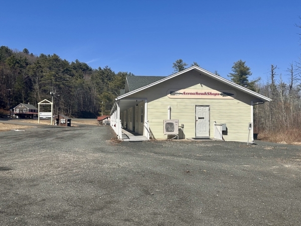 Listing Image #3 - Retail for sale at 1105 Rt 2 Mohawk Trail, Shelburne MA 01370