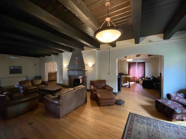 Listing Image #2 - Multi-family for sale at 1110 S 2nd St, Champaign IL 61820