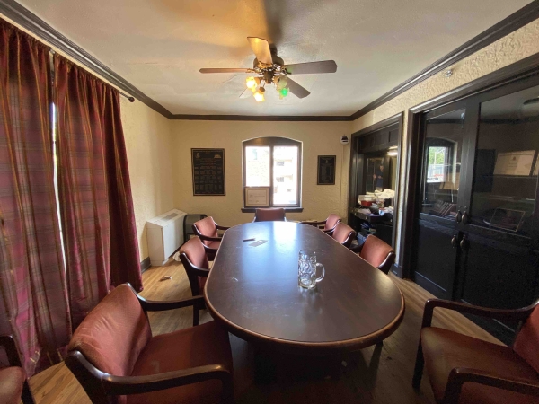 Listing Image #3 - Multi-family for sale at 1110 S 2nd St, Champaign IL 61820