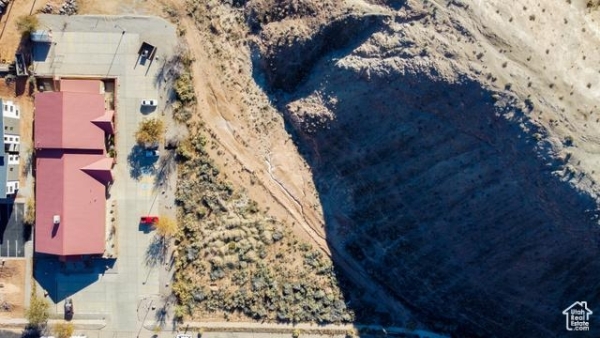 Listing Image #2 - Others for sale at 475 KANE CREEK BLVD 2, Moab UT 84532