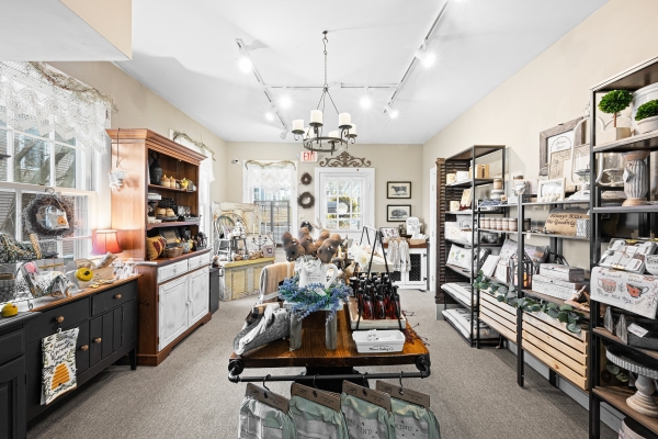 Listing Image #4 - Multi-Use for sale at 2 Norwich Road, East Haddam CT 06423