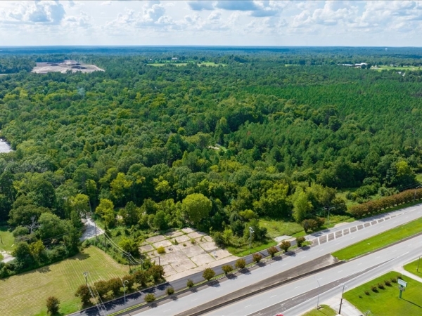 Listing Image #3 - Others for sale at 503 John Redditt Drive, Lufkin TX 75904