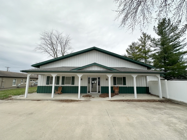 Listing Image #1 - Office for sale at 411 N Long St, Tolono IL 61880