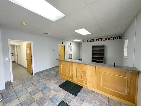 Listing Image #3 - Office for sale at 411 N Long St, Tolono IL 61880