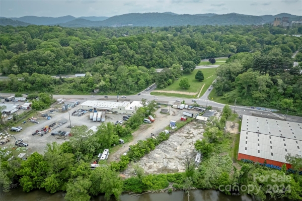 Listing Image #3 - Others for sale at 458 Riverside Drive, Asheville NC 28801