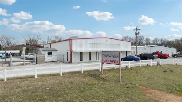 Listing Image #1 - Industrial for sale at 4201 N Wood Drive, Okmulgee OK 74447