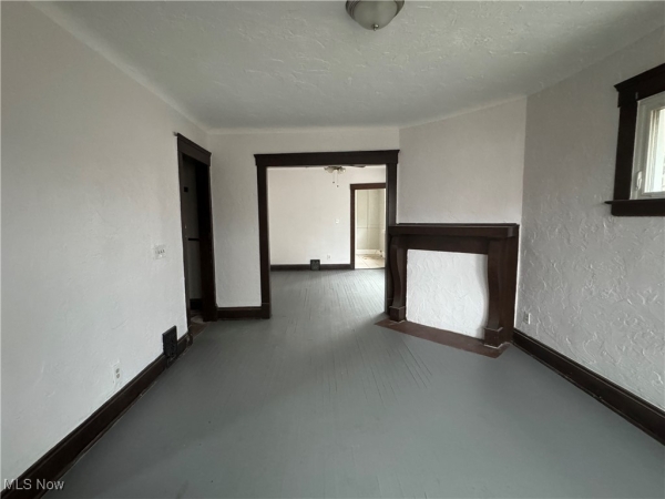 Listing Image #2 - Multi-family for sale at 1675 Carlyon Road, East Cleveland OH 44112