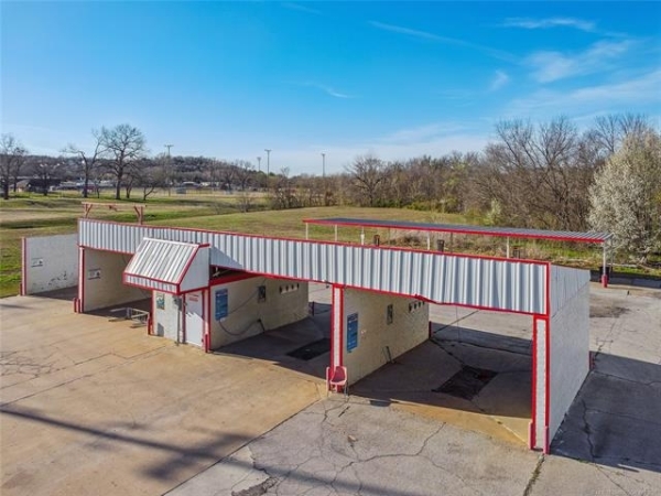 Listing Image #3 - Others for sale at 311 Indiana Avenue, Kiefer OK 74041