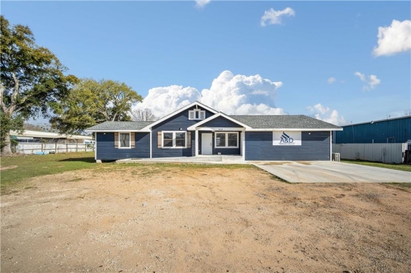Listing Image #1 - Office for sale at 7970 Tanner Williams rd, Mobile AL 36608