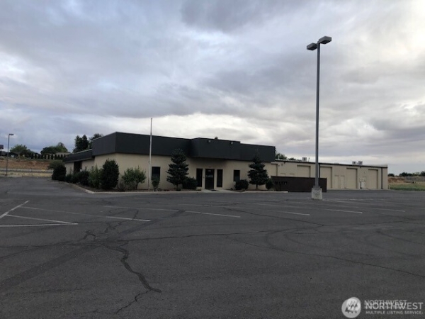 Listing Image #2 - Industrial for sale at 1401 Dalles Military Rd, Walla Walla WA 99362
