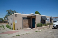Listing Image #2 - Office for sale at 2907 San Mateo Blvd NE, Albuquerque NM 87110