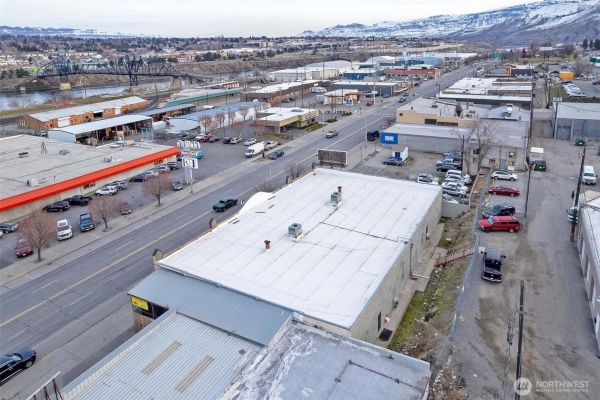 Listing Image #3 - Others for sale at 736 S Wenatchee Avenue, Wenatchee WA 98801