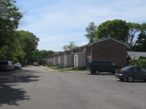 Listing Image #1 - Multi-family for sale at 62 Oak St, Westhampton Beach NY 11978