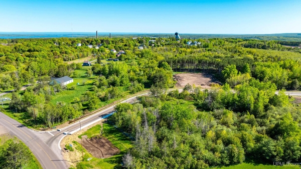 Listing Image #2 - Land for sale at TBD 12 Dolomite, Hancock MI 49930