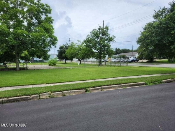Listing Image #1 - Others for sale at 0 Frederic Street, Pascagoula MS 39567